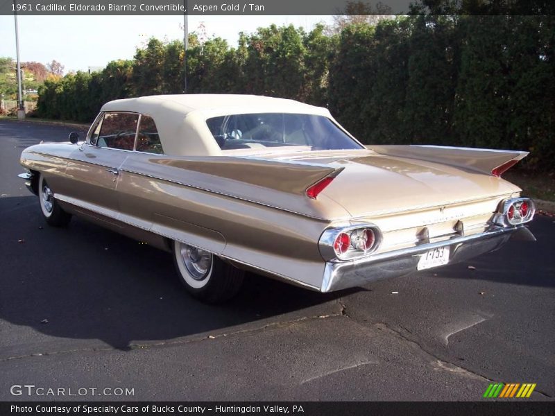 Aspen Gold / Tan 1961 Cadillac Eldorado Biarritz Convertible