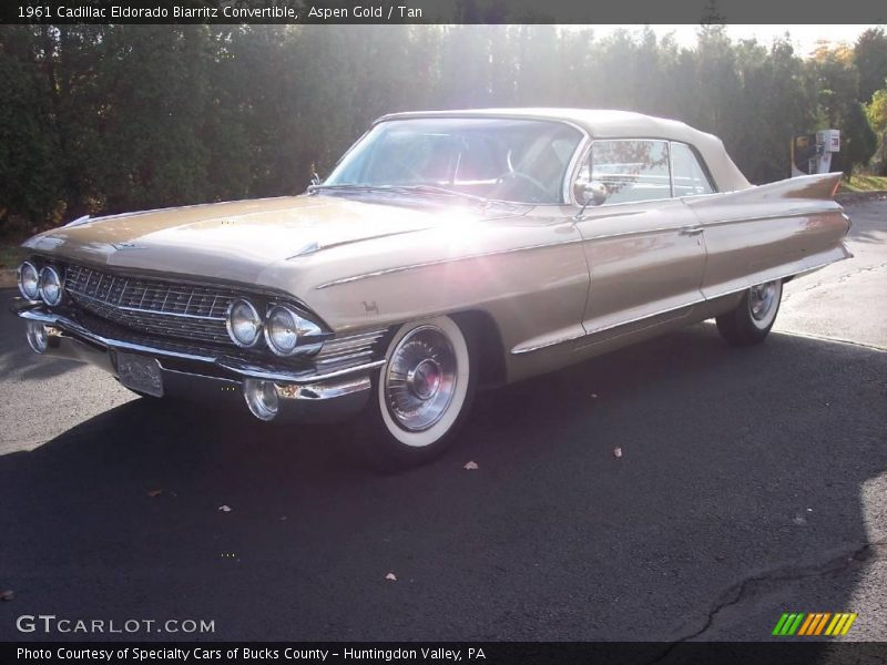 Aspen Gold / Tan 1961 Cadillac Eldorado Biarritz Convertible