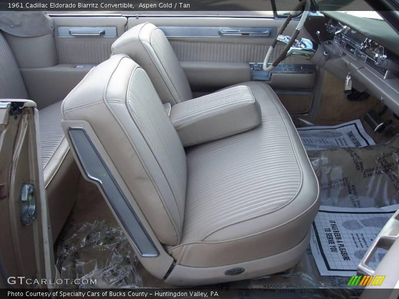 Aspen Gold / Tan 1961 Cadillac Eldorado Biarritz Convertible
