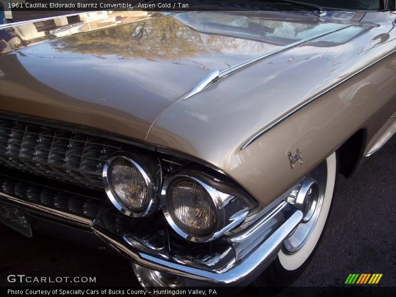 Aspen Gold / Tan 1961 Cadillac Eldorado Biarritz Convertible
