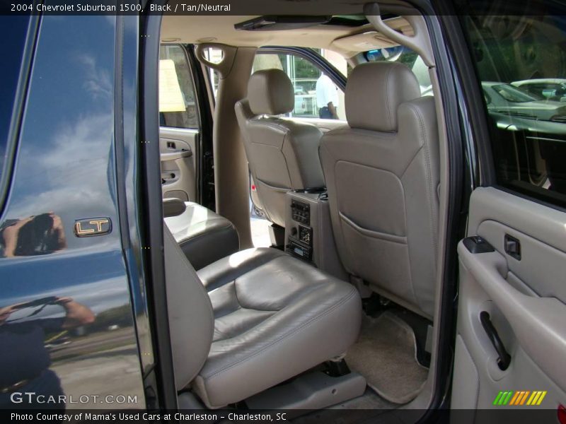 Black / Tan/Neutral 2004 Chevrolet Suburban 1500