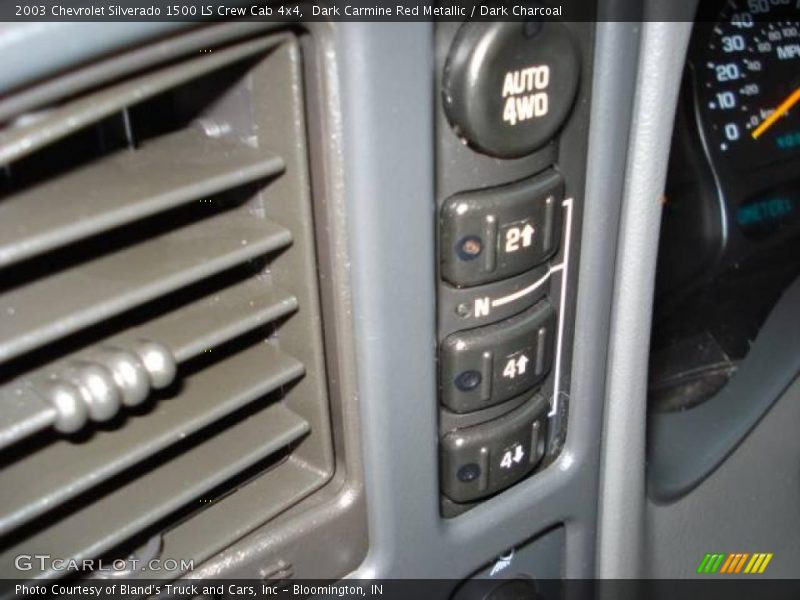 Dark Carmine Red Metallic / Dark Charcoal 2003 Chevrolet Silverado 1500 LS Crew Cab 4x4
