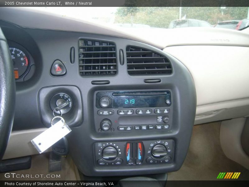 White / Neutral 2005 Chevrolet Monte Carlo LT