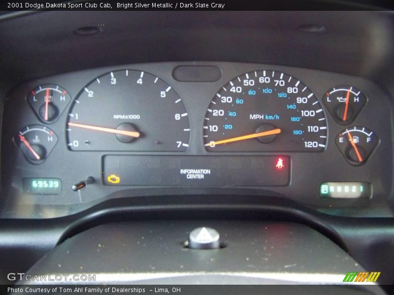 Bright Silver Metallic / Dark Slate Gray 2001 Dodge Dakota Sport Club Cab