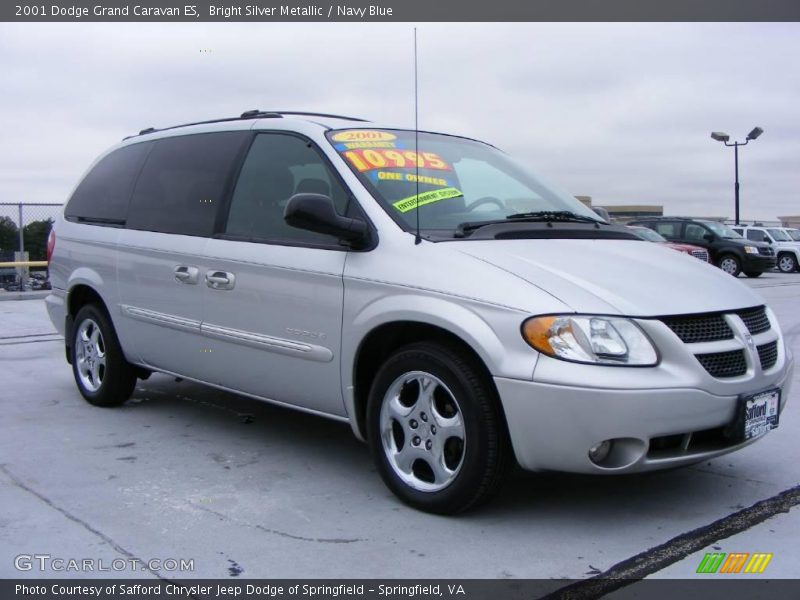 Bright Silver Metallic / Navy Blue 2001 Dodge Grand Caravan ES