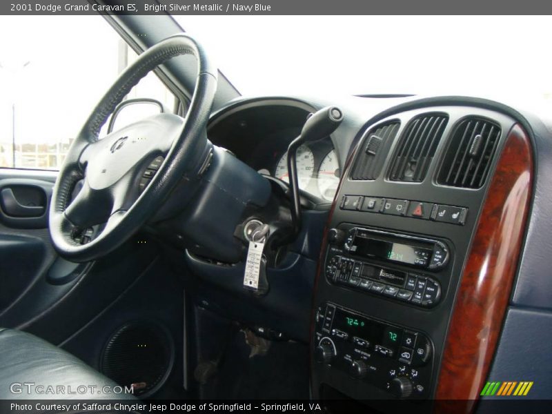 Bright Silver Metallic / Navy Blue 2001 Dodge Grand Caravan ES