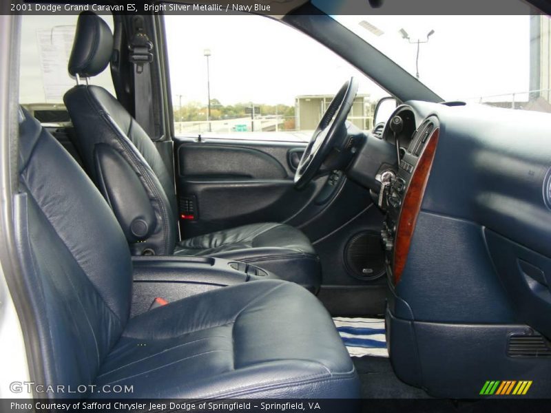Bright Silver Metallic / Navy Blue 2001 Dodge Grand Caravan ES