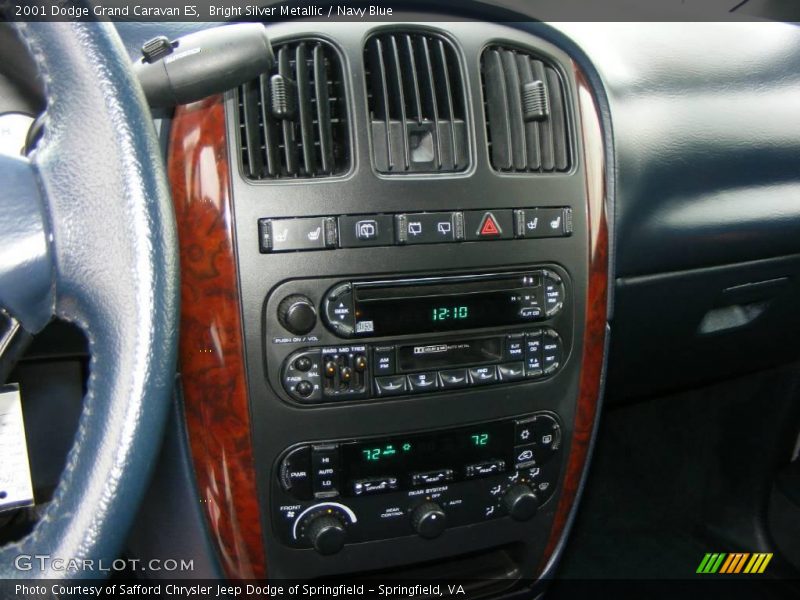 Bright Silver Metallic / Navy Blue 2001 Dodge Grand Caravan ES