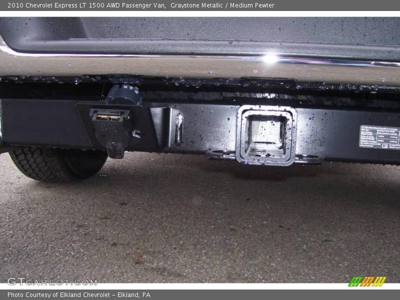 Graystone Metallic / Medium Pewter 2010 Chevrolet Express LT 1500 AWD Passenger Van