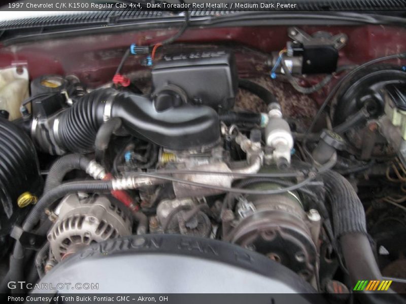 Dark Toreador Red Metallic / Medium Dark Pewter 1997 Chevrolet C/K K1500 Regular Cab 4x4