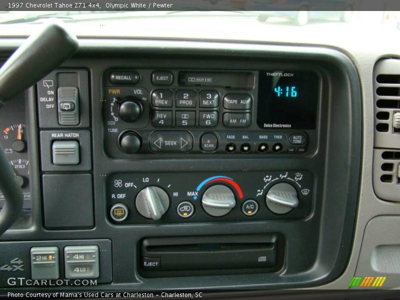 Olympic White / Pewter 1997 Chevrolet Tahoe Z71 4x4