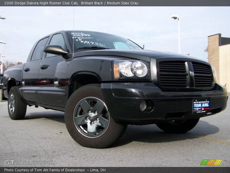 Brilliant Black / Medium Slate Gray 2006 Dodge Dakota Night Runner Club Cab