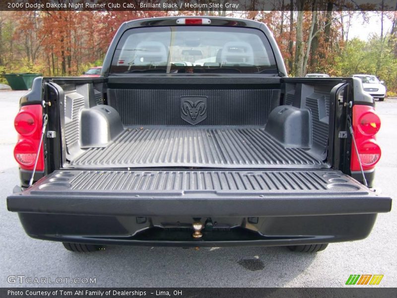 Brilliant Black / Medium Slate Gray 2006 Dodge Dakota Night Runner Club Cab
