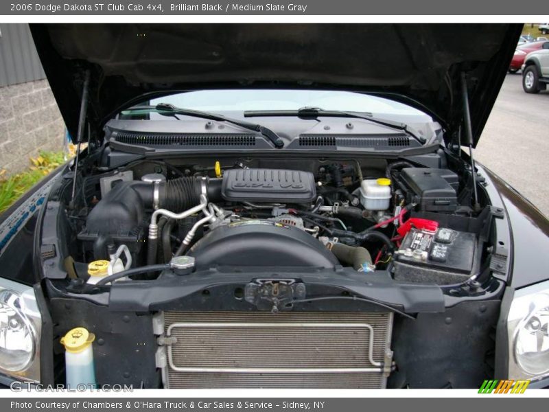 Brilliant Black / Medium Slate Gray 2006 Dodge Dakota ST Club Cab 4x4
