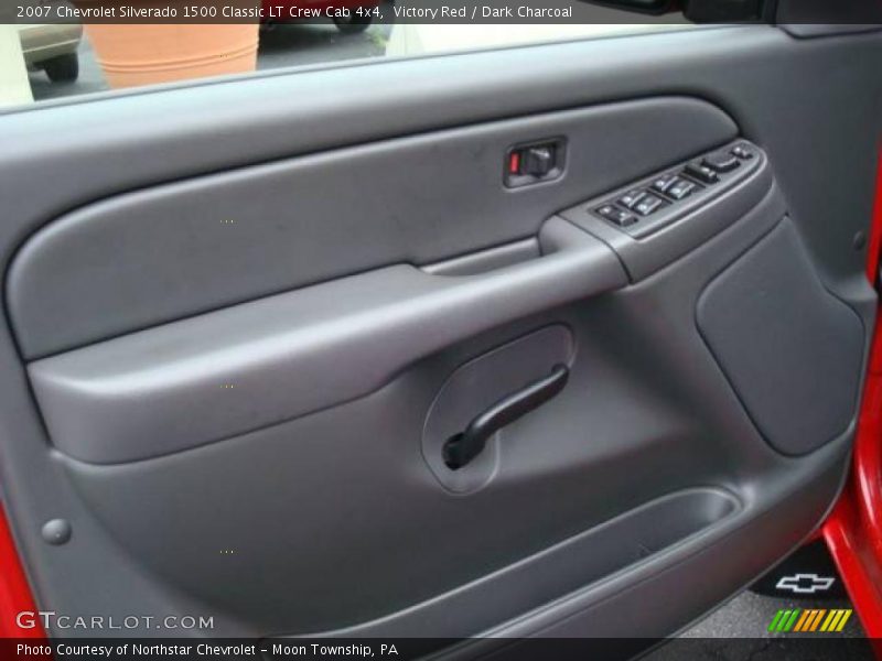 Victory Red / Dark Charcoal 2007 Chevrolet Silverado 1500 Classic LT Crew Cab 4x4