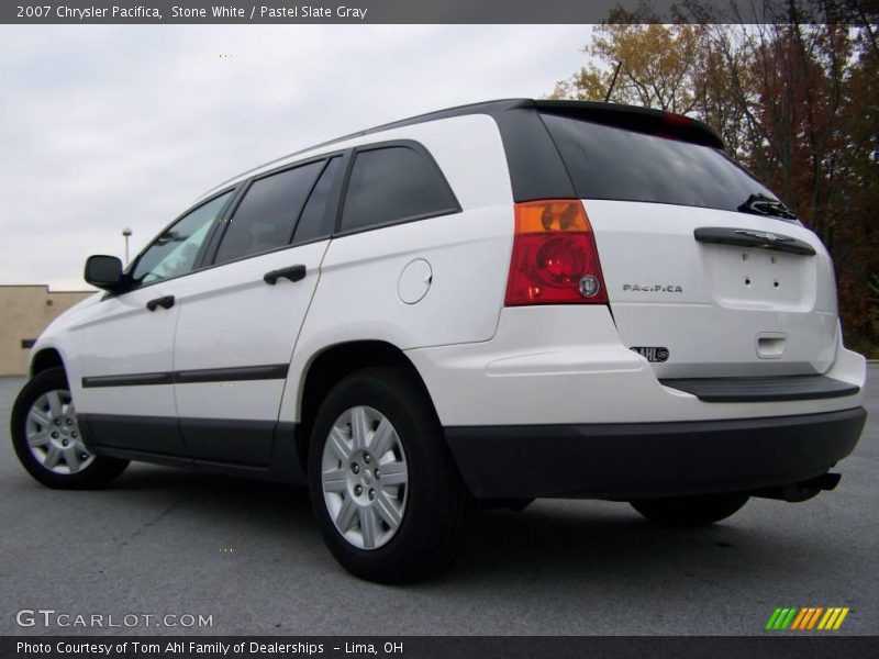Stone White / Pastel Slate Gray 2007 Chrysler Pacifica