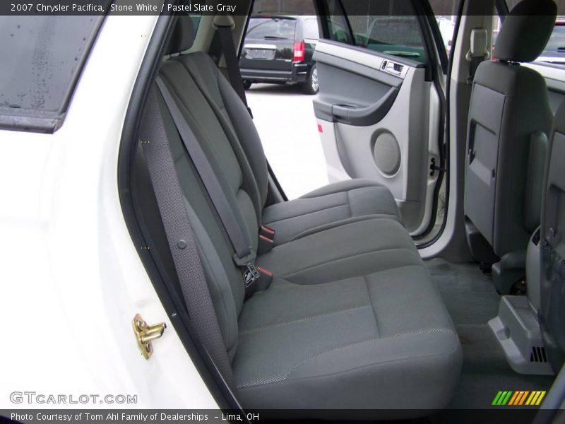 Stone White / Pastel Slate Gray 2007 Chrysler Pacifica