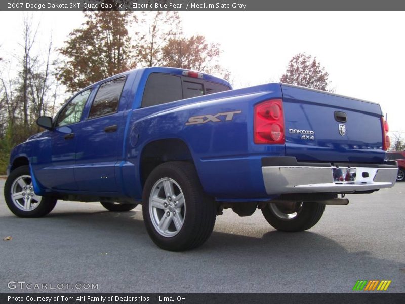Electric Blue Pearl / Medium Slate Gray 2007 Dodge Dakota SXT Quad Cab 4x4