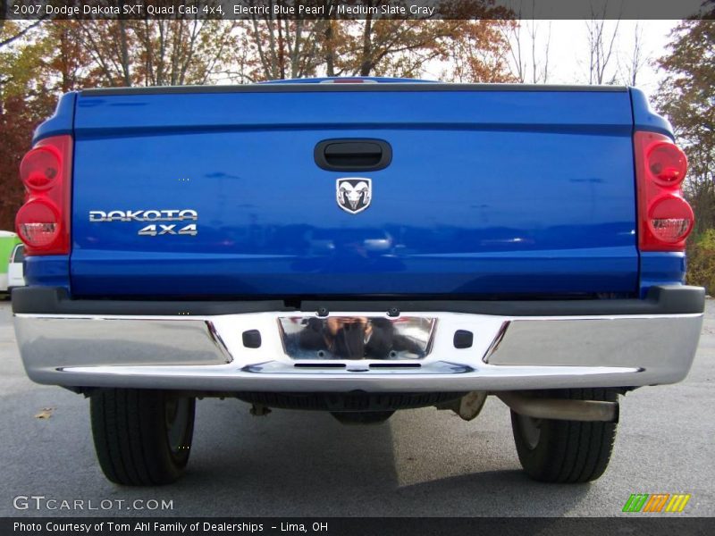 Electric Blue Pearl / Medium Slate Gray 2007 Dodge Dakota SXT Quad Cab 4x4