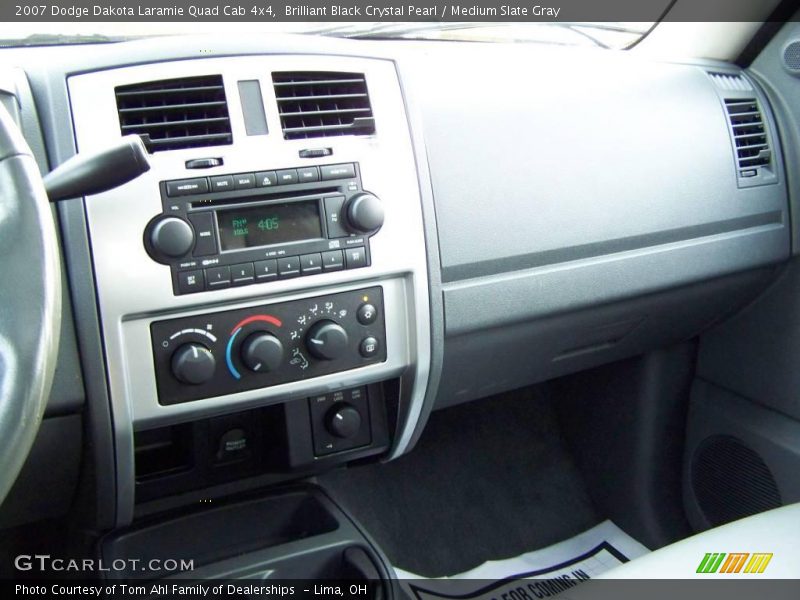 Brilliant Black Crystal Pearl / Medium Slate Gray 2007 Dodge Dakota Laramie Quad Cab 4x4