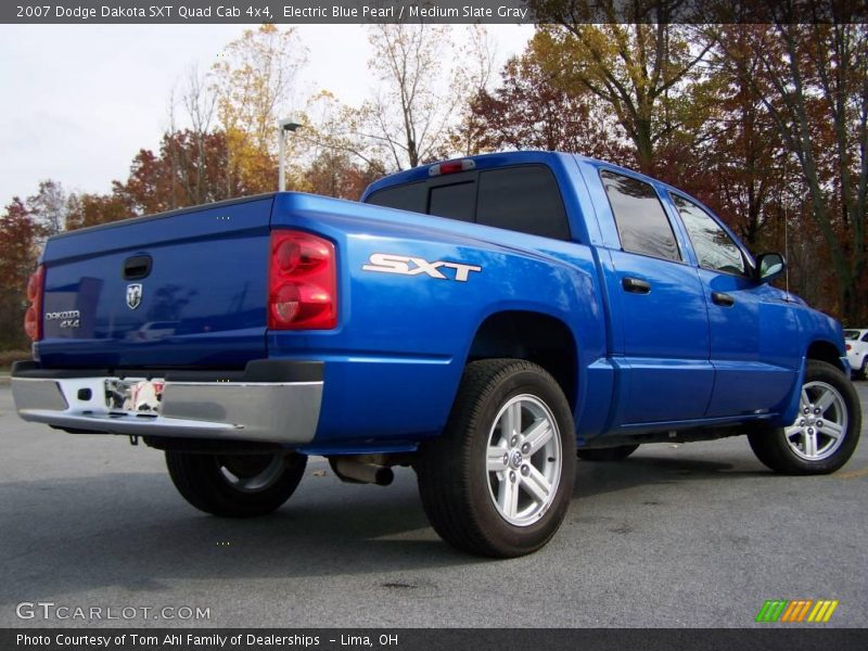 Electric Blue Pearl / Medium Slate Gray 2007 Dodge Dakota SXT Quad Cab 4x4