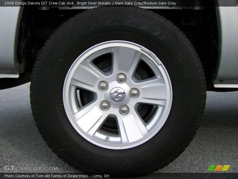 Bright Silver Metallic / Dark Slate Gray/Medium Slate Gray 2008 Dodge Dakota SXT Crew Cab 4x4