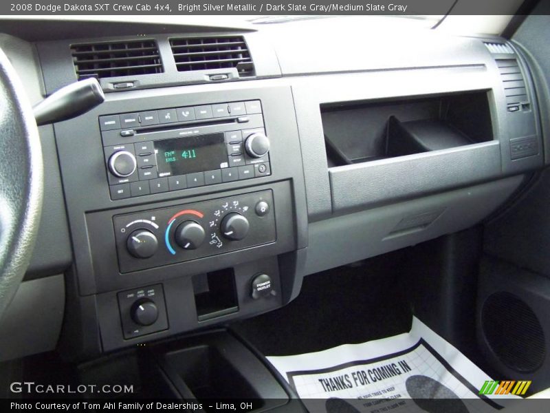Bright Silver Metallic / Dark Slate Gray/Medium Slate Gray 2008 Dodge Dakota SXT Crew Cab 4x4