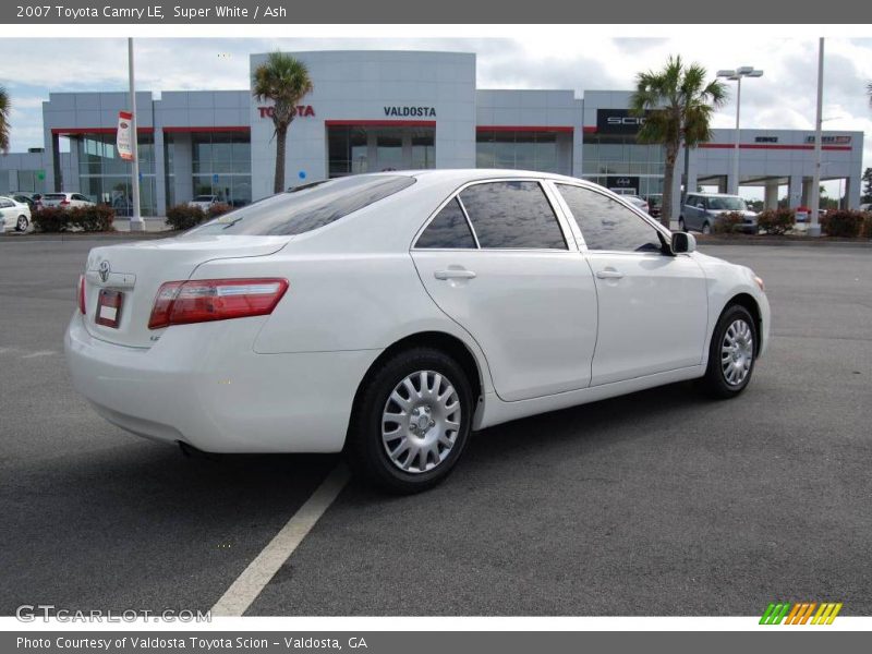 Super White / Ash 2007 Toyota Camry LE