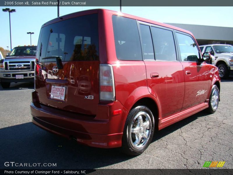Salsa Red Pearl / Dark Charcoal 2006 Scion xB