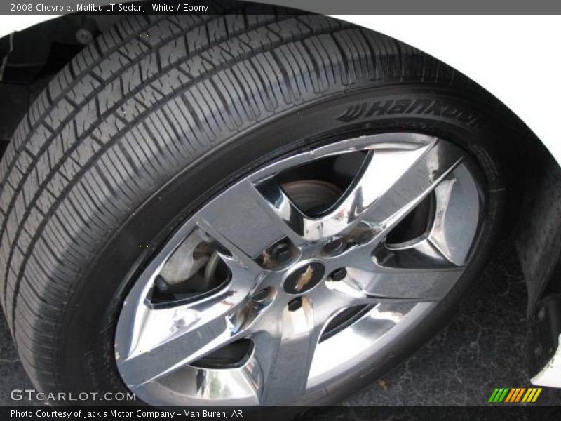 White / Ebony 2008 Chevrolet Malibu LT Sedan