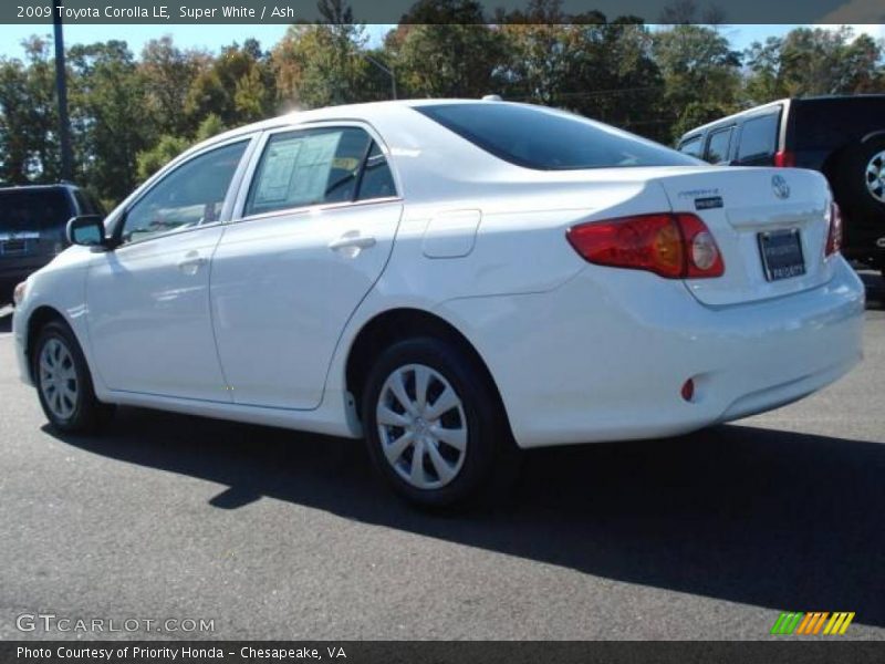 Super White / Ash 2009 Toyota Corolla LE