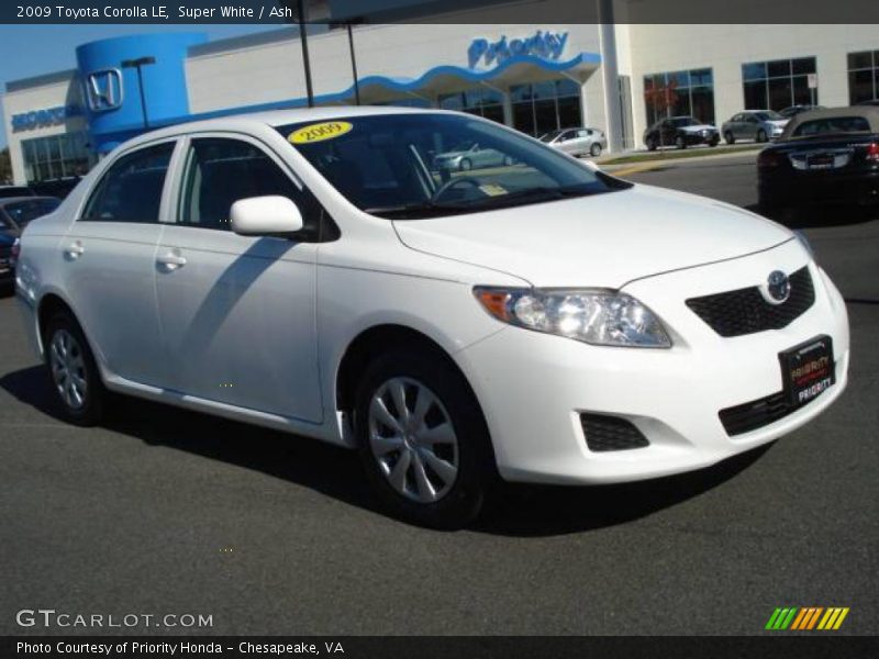 Super White / Ash 2009 Toyota Corolla LE