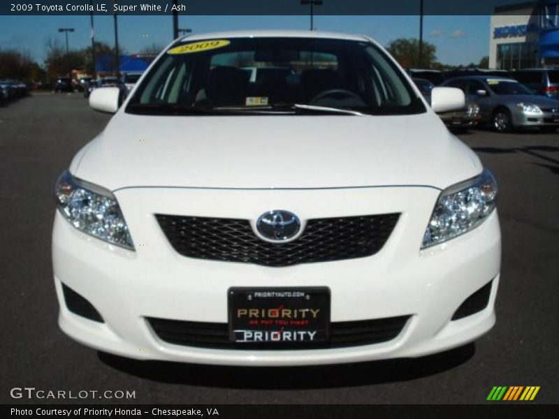 Super White / Ash 2009 Toyota Corolla LE