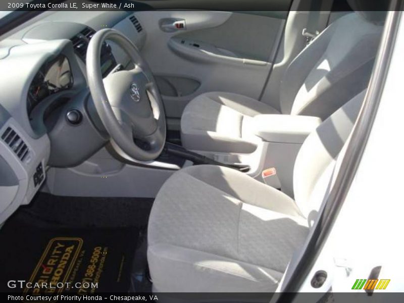 Super White / Ash 2009 Toyota Corolla LE