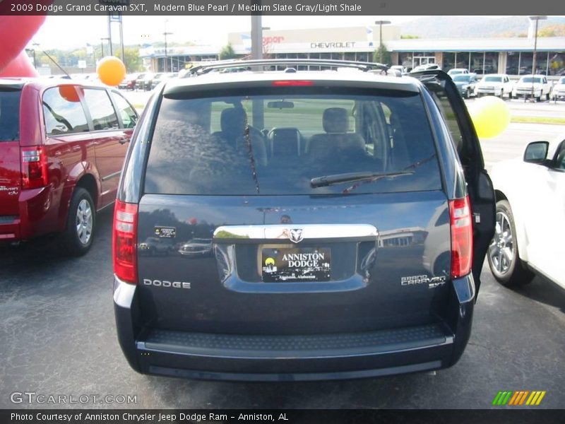 Modern Blue Pearl / Medium Slate Gray/Light Shale 2009 Dodge Grand Caravan SXT