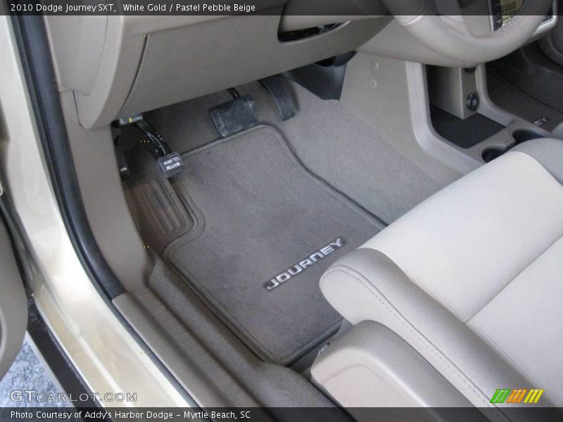 White Gold / Pastel Pebble Beige 2010 Dodge Journey SXT