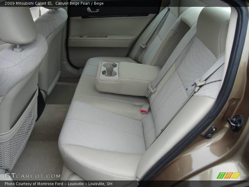 Canyon Beige Pearl / Beige 2009 Mitsubishi Galant ES