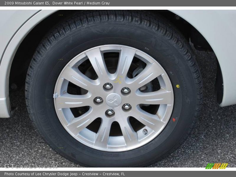 Dover White Pearl / Medium Gray 2009 Mitsubishi Galant ES