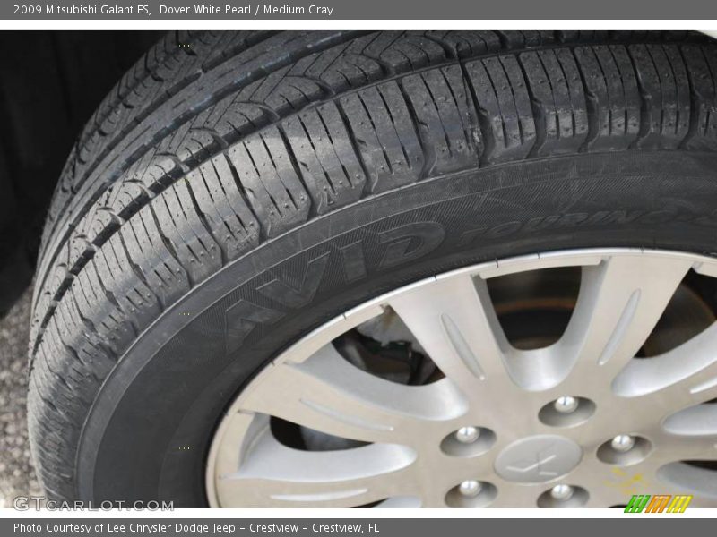 Dover White Pearl / Medium Gray 2009 Mitsubishi Galant ES