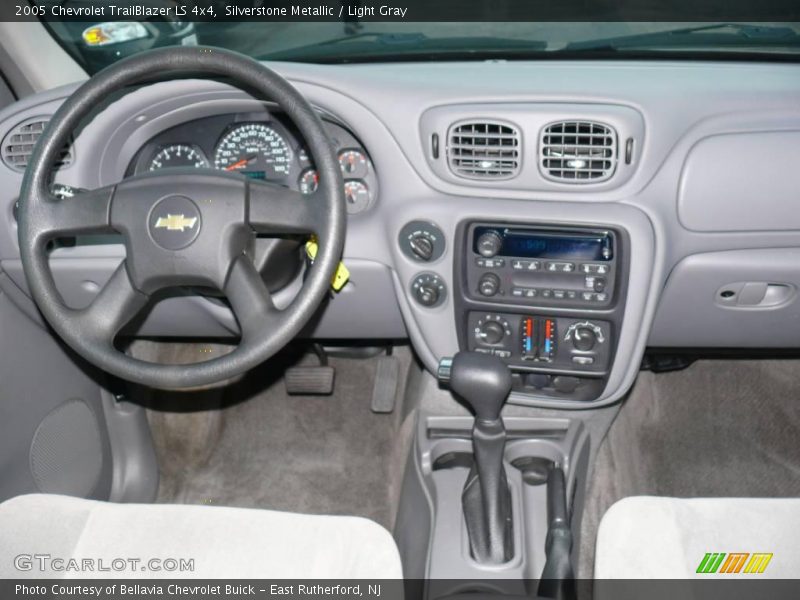 Silverstone Metallic / Light Gray 2005 Chevrolet TrailBlazer LS 4x4