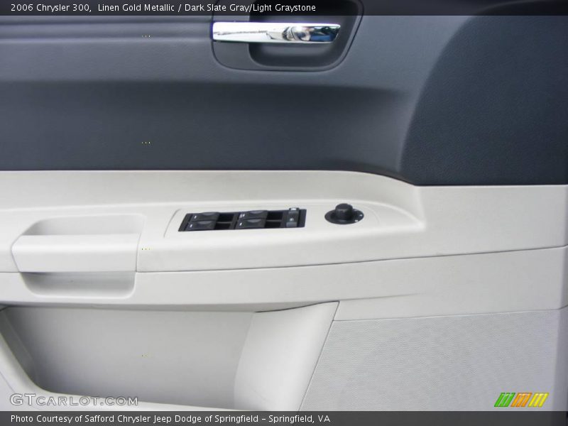 Linen Gold Metallic / Dark Slate Gray/Light Graystone 2006 Chrysler 300