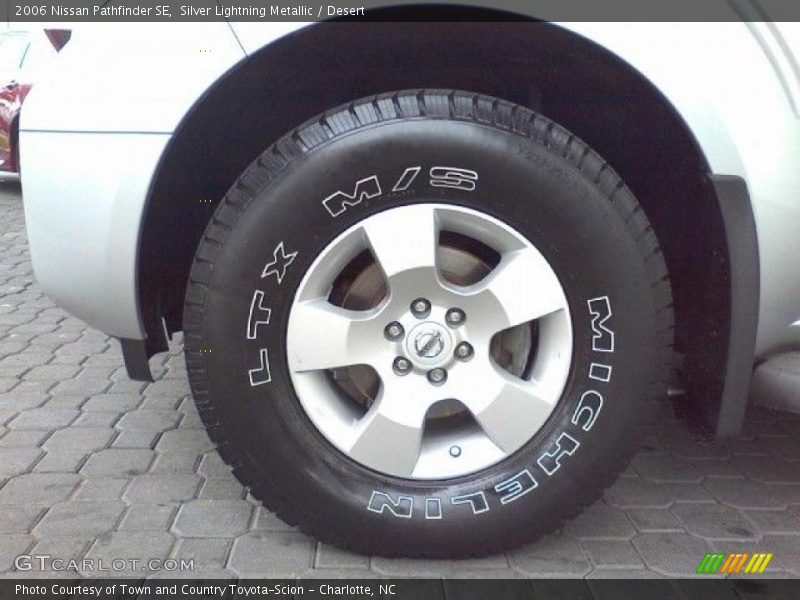 Silver Lightning Metallic / Desert 2006 Nissan Pathfinder SE