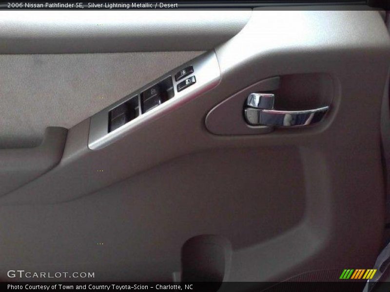 Silver Lightning Metallic / Desert 2006 Nissan Pathfinder SE