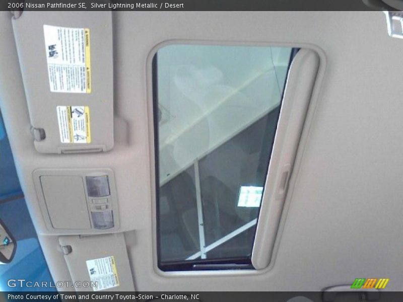 Silver Lightning Metallic / Desert 2006 Nissan Pathfinder SE