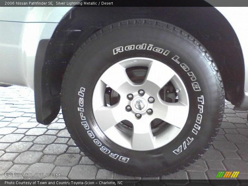 Silver Lightning Metallic / Desert 2006 Nissan Pathfinder SE