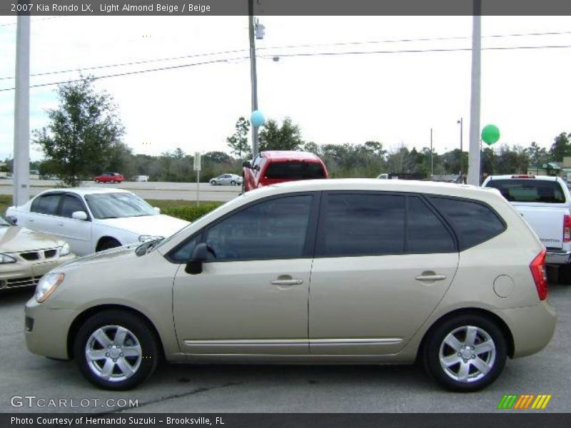 Light Almond Beige / Beige 2007 Kia Rondo LX