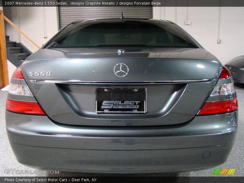 designo Graphite Metallic / designo Porcelain Beige 2007 Mercedes-Benz S 550 Sedan