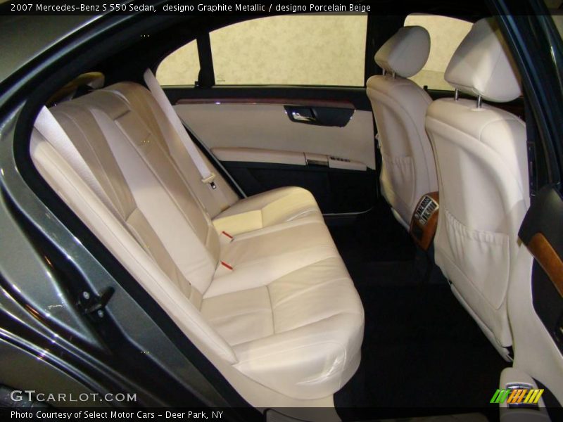 designo Graphite Metallic / designo Porcelain Beige 2007 Mercedes-Benz S 550 Sedan