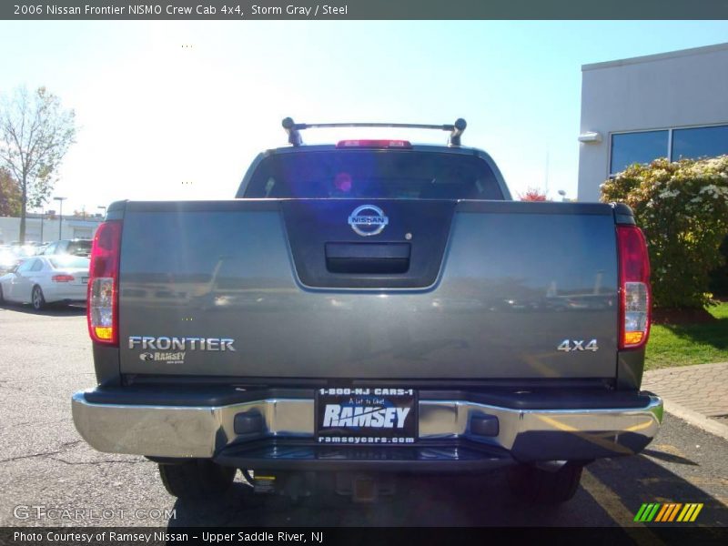 Storm Gray / Steel 2006 Nissan Frontier NISMO Crew Cab 4x4