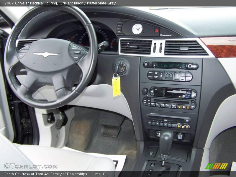 Brilliant Black / Pastel Slate Gray 2007 Chrysler Pacifica Touring
